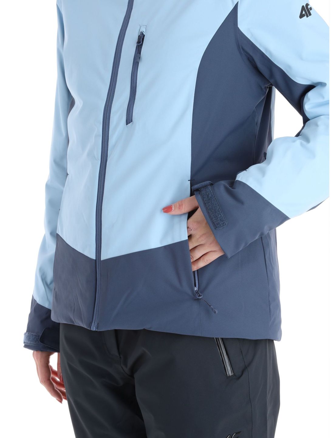 4F, Jacket  F121 veste de ski femmes Light Blue bleu 