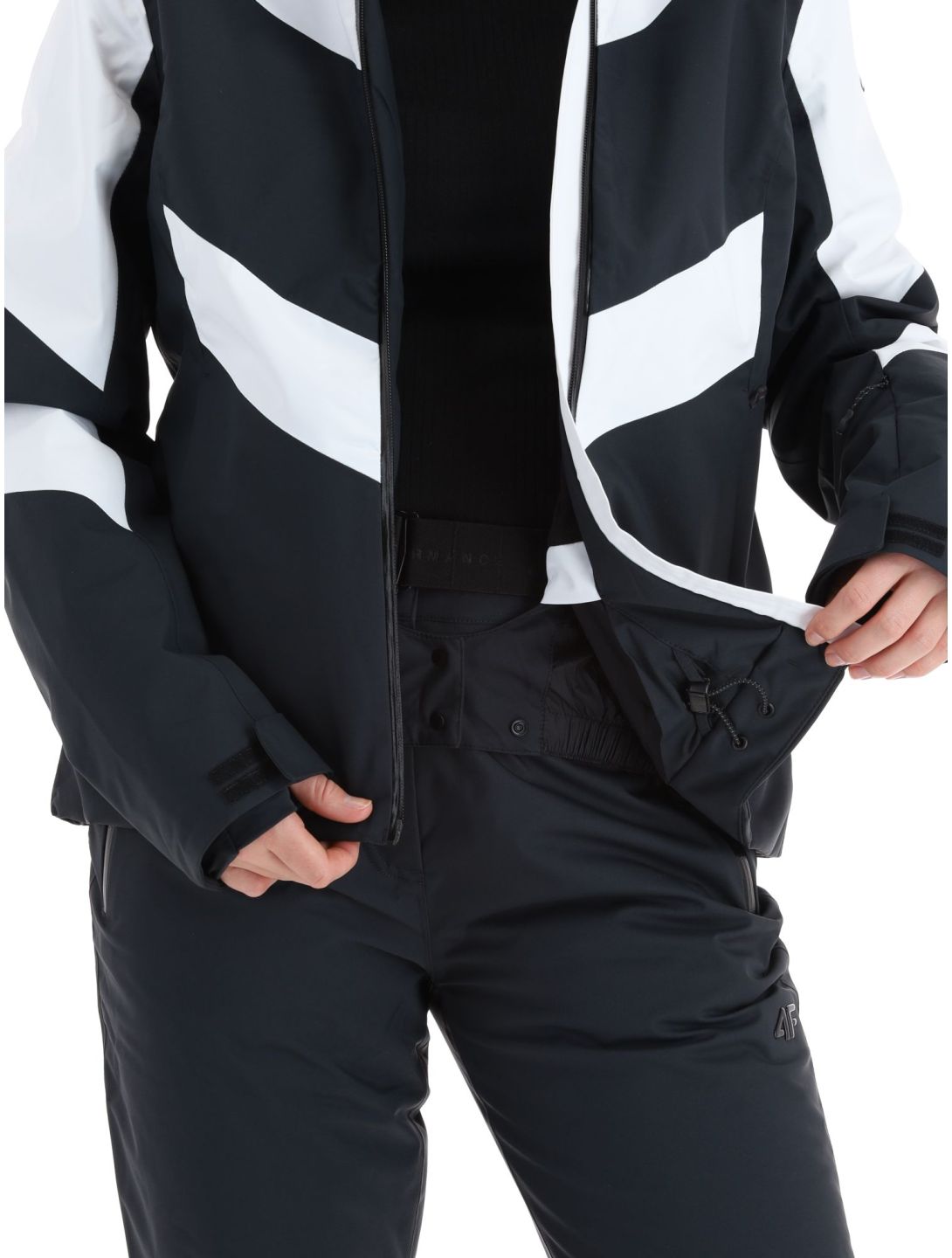 4F, Technical Jacket  F338 veste de ski femmes Black blanc, noir 