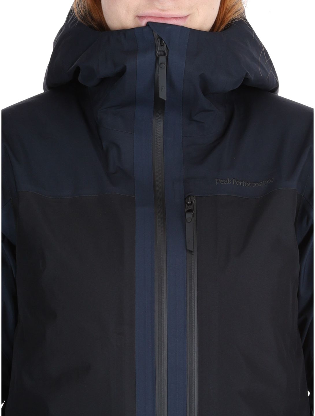 Peak Performance, W Gravity Gore-Tex 3L veste de ski à coque dure femmes Salute Blue / Black / Blue Shadow bleu, noir 